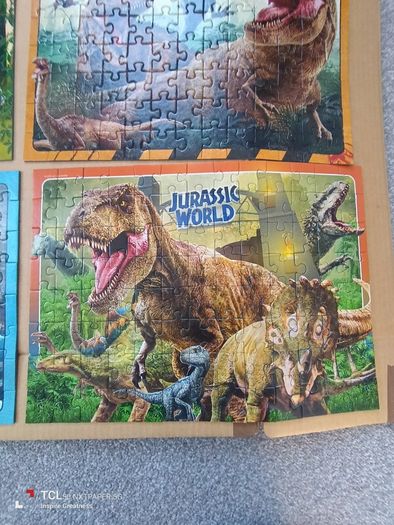 Jigsaw puzzle.Dinosaurs.Age5+