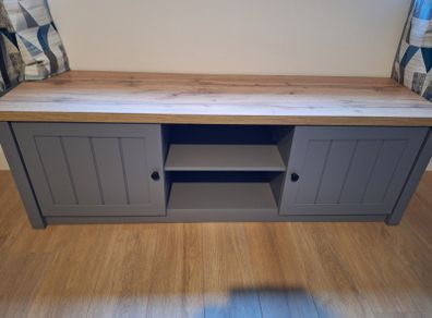 TV cabinet