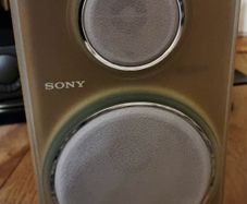 Sony DHC-MD333 - Radio, CD disc, Mini disc, Tape player, Hi-Fi music system.