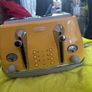 DeLonghi Icona 1800W 4 Slice Toaste Image 2