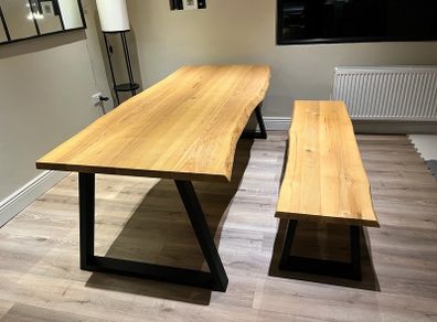 Ash wood table and bench
