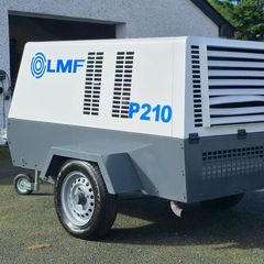 Portable diesel Compressor 210 CFM 7.5-8 Bar