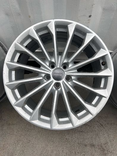 Genuine Audi A8/S8 19" Alloy Wheels