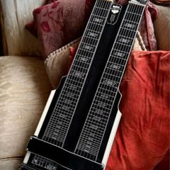 Lap steel : 1939 National Twin Neck Console 8 String