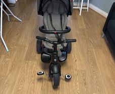 Qplay Tricycle with Parent Handle and Canopy Excellent Condition