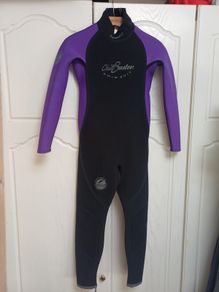wet suit