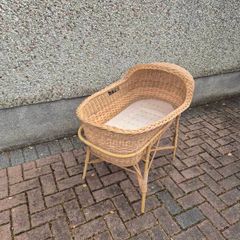 Wicker Cot