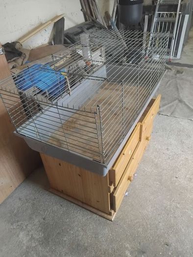 Animal cage