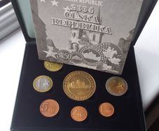 Rare 2004 Czech Republic Euro Pattern Set , ( Limited Edition of 3,000 )