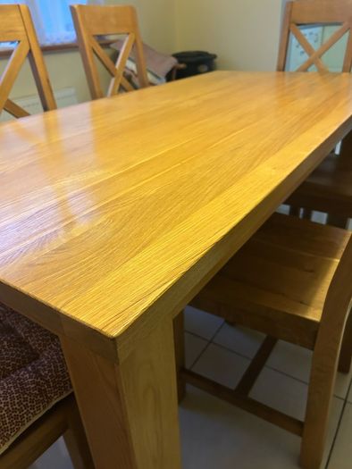 Solid oak dining table with 6 chairs