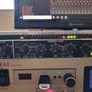 Behringer MDX 2200 Compressor Image 2