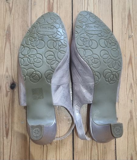 Van Dal extra wide pink metallic shoes