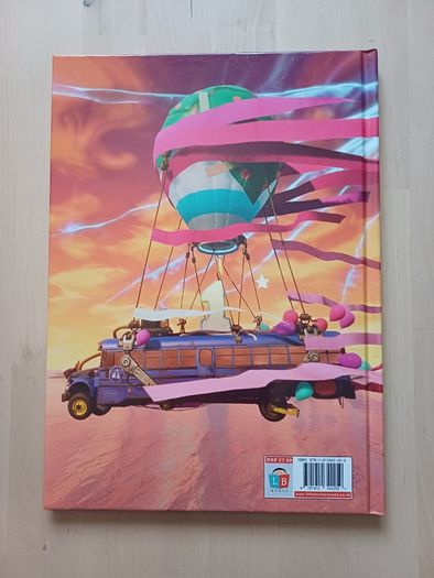 Fortnite Annual 2019 Strategy Guide (Console Video Game Hardback)