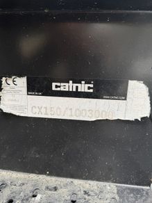 Catnic head