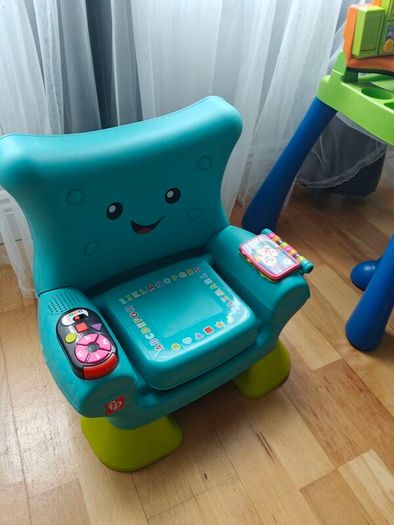 Fisher-Price smart chair