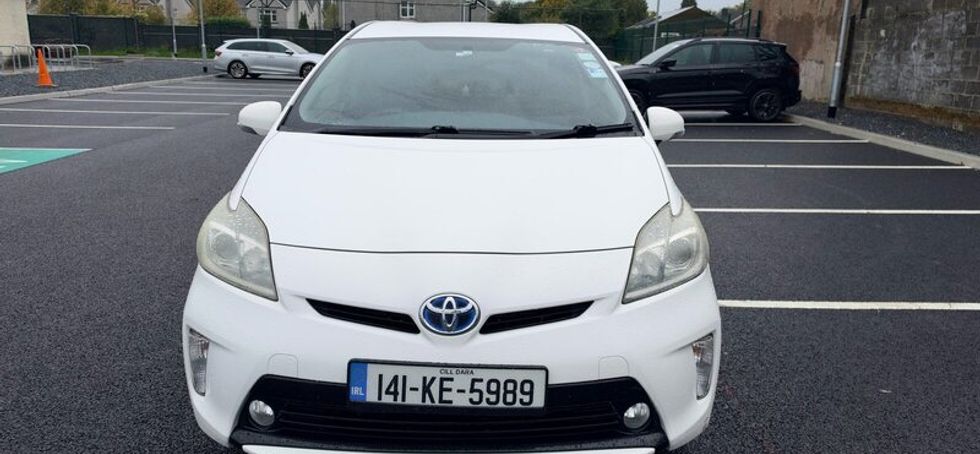 Toyota Prius 2014 with low mileage only 136k
