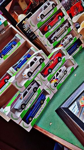 Corgi Mobil Oil model cars from 1989