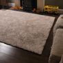plush large rug Image 3