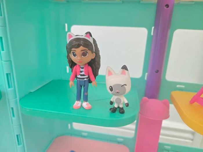 Gabby's Dollhouse