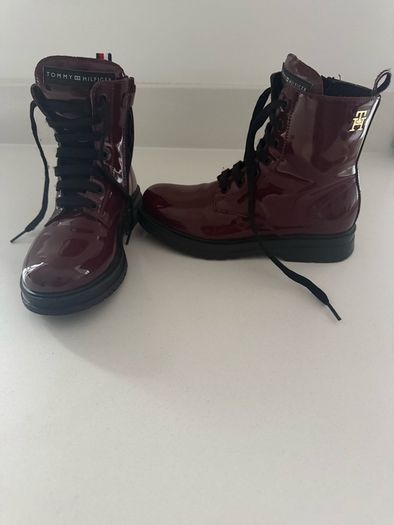 Girls Tommy Hilfiger boots Size 34