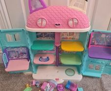 Gabbys dollhouse