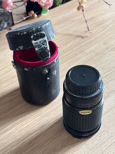 Photax Super Paragon PMC II 28-100mm Auto Zoom Lens + Caps