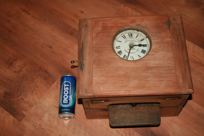 Gledhill  Brook  Time  Recorder  Huddersfield Clock