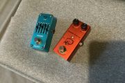 Classic Chorus and 5-band Equalizer pedals