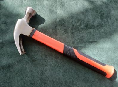 Claw Hammer