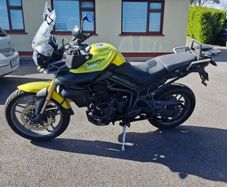 Triumph Tiger 800