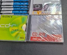 cd-rw dvd-rw cd-r