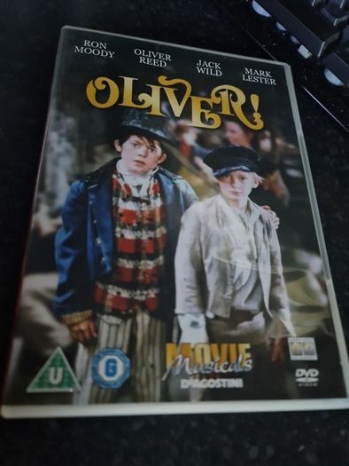 Oliver DVD
