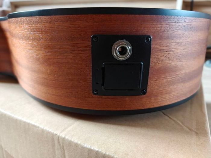Stagg SA25-ACE-MAHO electro-acoustic grand auditorium guitar