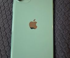 iPhone 11 64GB in Green/Mint