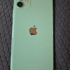 iPhone 11 64GB in Green/Mint