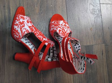 Womens shoe