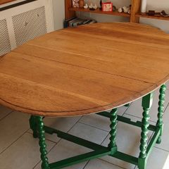 solid oak dining table