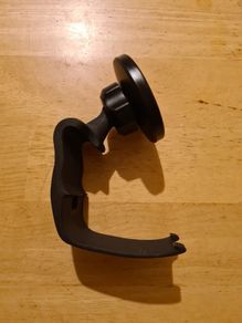 Sony DualSense phone magsafe holder