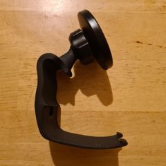 Sony DualSense phone magsafe holder