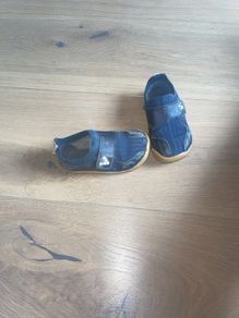 Vivo barefoot shoes