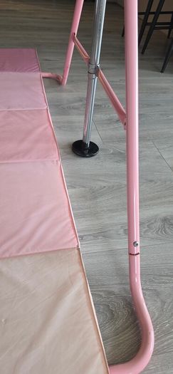 kids gymnastic bar