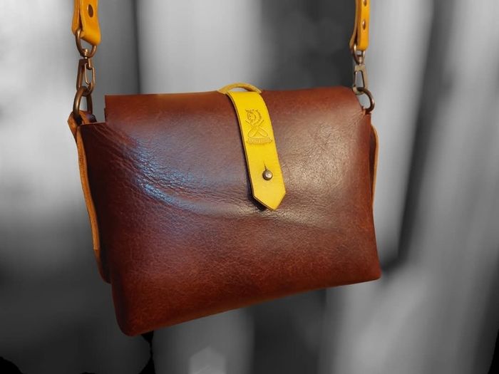 leather bag