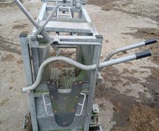 Dehorning Crate