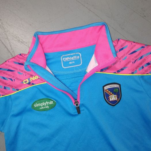 FREE POST Kids Armagh (7-8 Years) GAA sweatshirt Hoody  O'Neills Half Zip  Jumper Pullover Sweater Gaelic Football Hurling Kids Childs Boys Girls