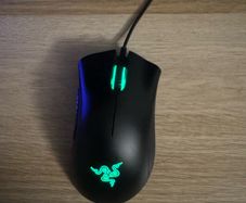 Gaming Mouse , Mice Razer DeathAdder Essential + Steelseries QcK Mousepad + Mouse Bungee