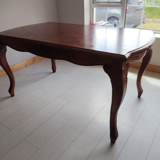 Old Style Table and chairs