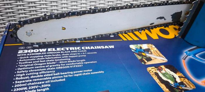 WorkZone Electric Chainsaw
