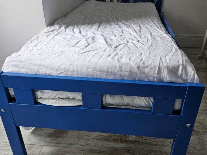 kid bed