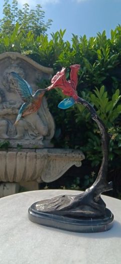 Hummingbird & Flower (40cm) - Patinated Bronze
