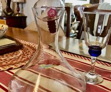 The Wine Buff Final Touch Glass 3-Phase Wine Aerator & Decanter Set - Pristine